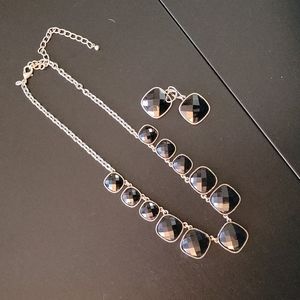 Necklace and Matching Earrings in Black